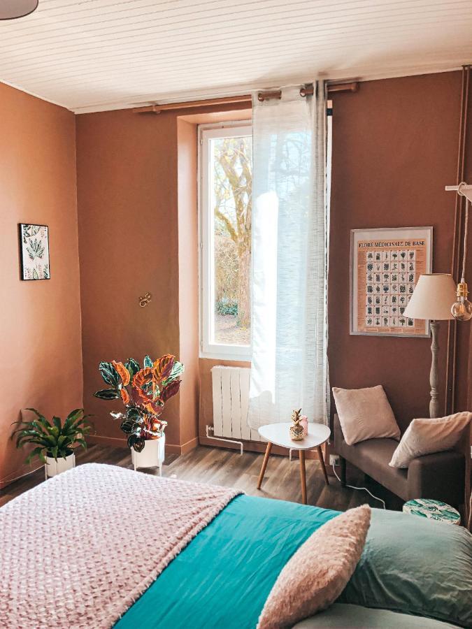 Chambre Salle De Bain Partagee Cognac Exterior foto